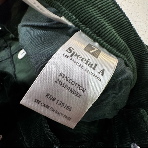 Special A - green corduroy wide leg jeans - size 7 - NWT - Picture 16 of 16